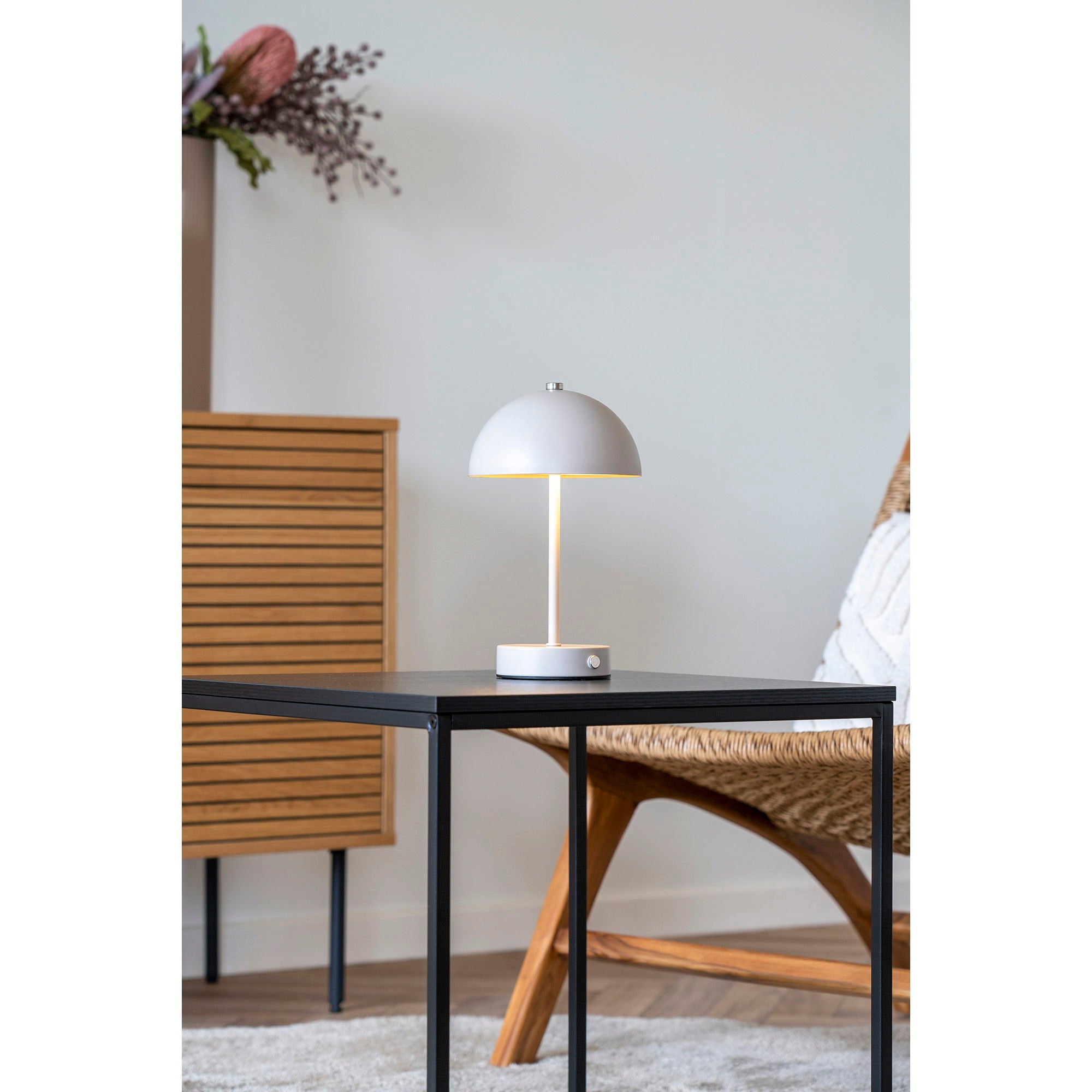 Holt LED Tischlampe – Metall, kabellos & dimmbar, Ø15×25 cm
